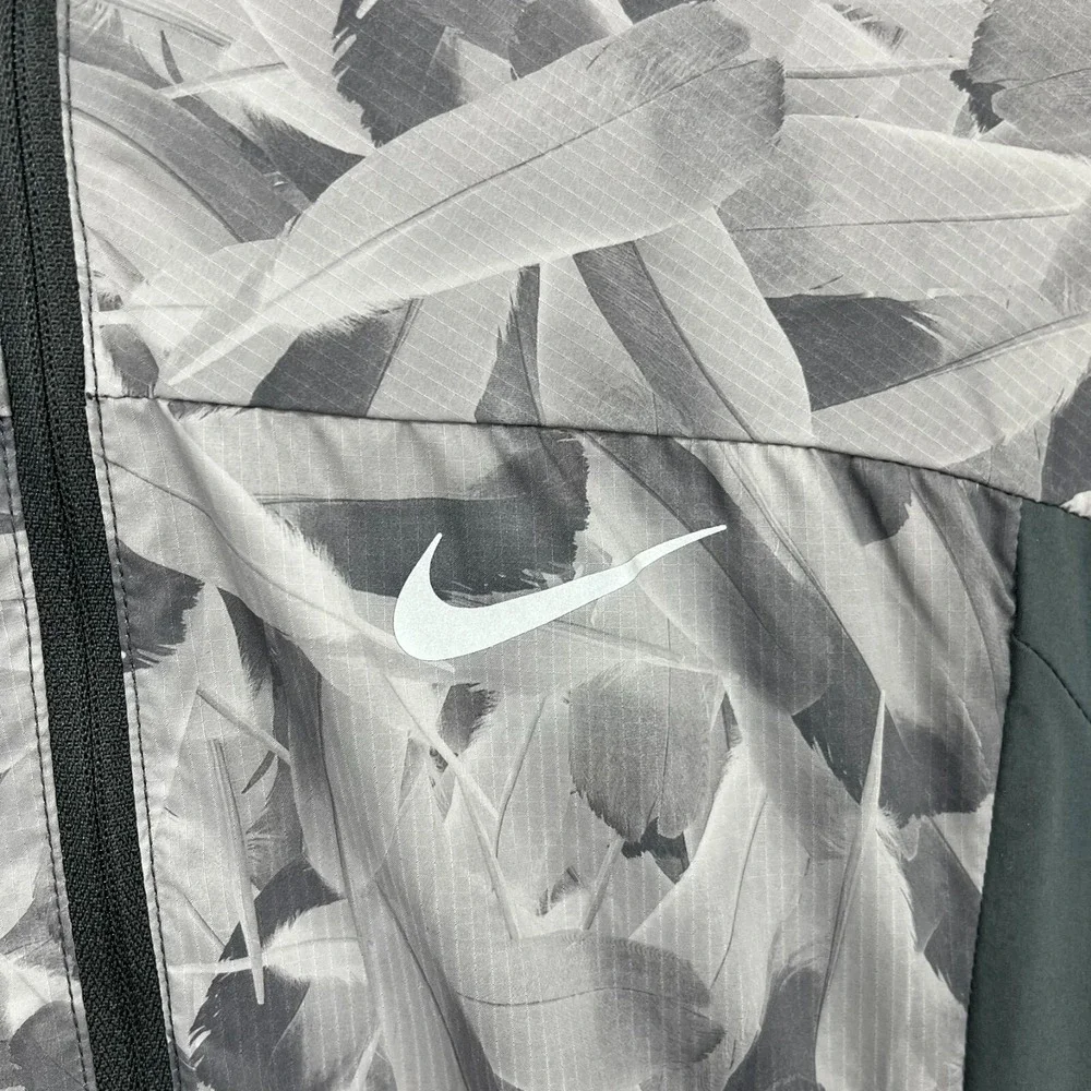 Nike Windbreaker Jacket Women's Size S Gray Running Ful‎ Zip Hooded
